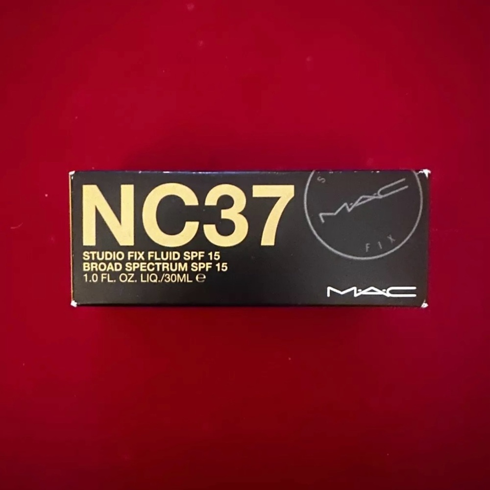 MAC Makeup Collection/Bundle. 7-PCS. Retails $259. Authentic. NEW! - Picture 10 of 13